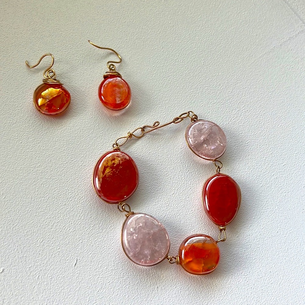 Gold Wire Orange Glass & Pink Quartz Bracelet w/ Matching Wired Dangle Earrings